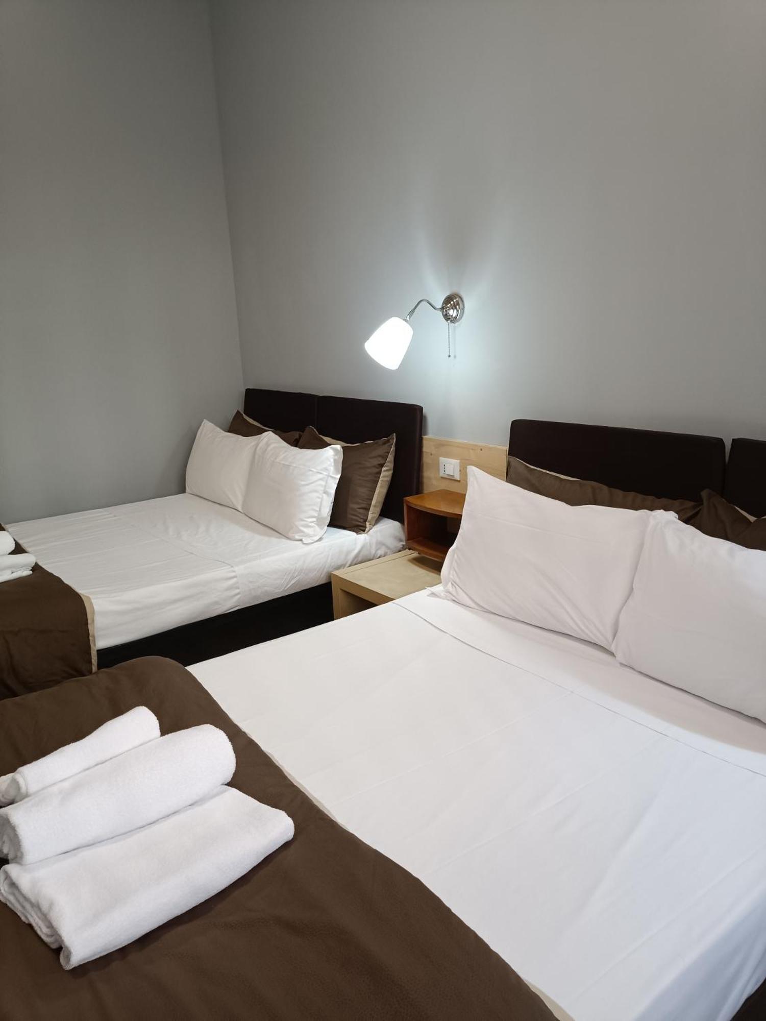 New Paradise Gasthof Rom